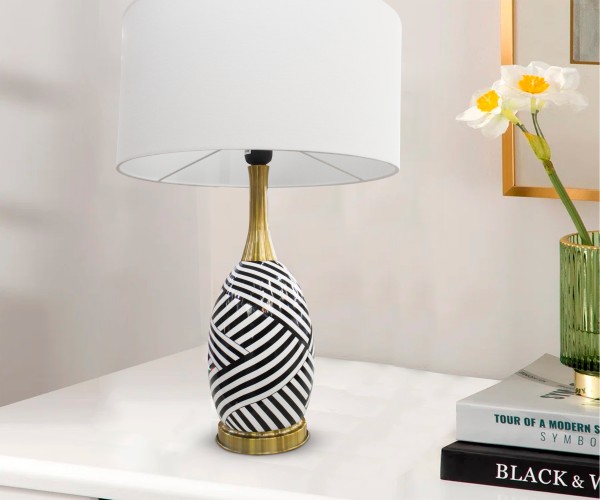 Lampada de Mesa Base 03220001