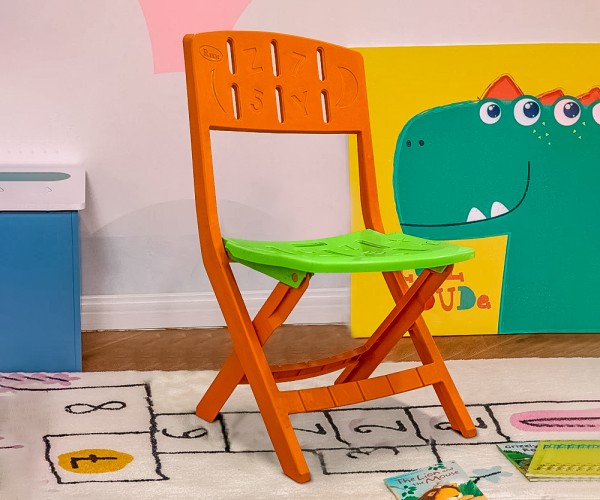 Cadeira Infantil Laranja Com Base Verde